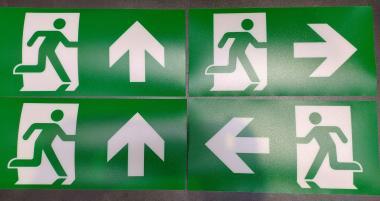 MLX EM JM210 LED KIJÁRATMUTATÓ 5,5W 3H A/K AT IP40 MENNYEZETI  3 ÉV