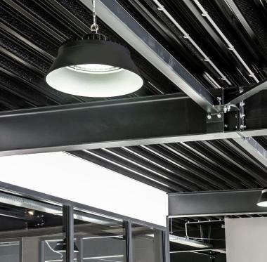 TRO 950-111 LED CSARNOKVILÁGÍTÓ 150W 28500LM 5000K 90° IP65 5 ÉV